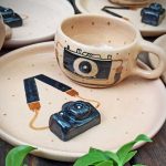 ست قهوه‌خوری دست‌ساز طرح دوربین‌عکاسی